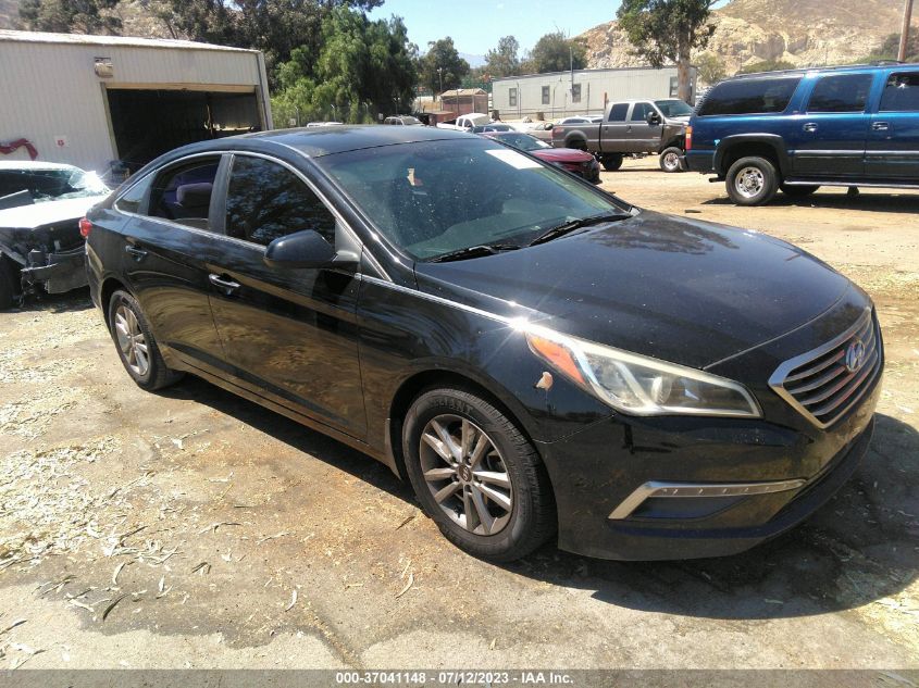 2015 HYUNDAI SONATA 2.4L SE - 5NPE24AF1FH219989