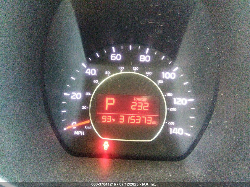 2017 KIA SOUL + - KNDJP3A5XH7461771