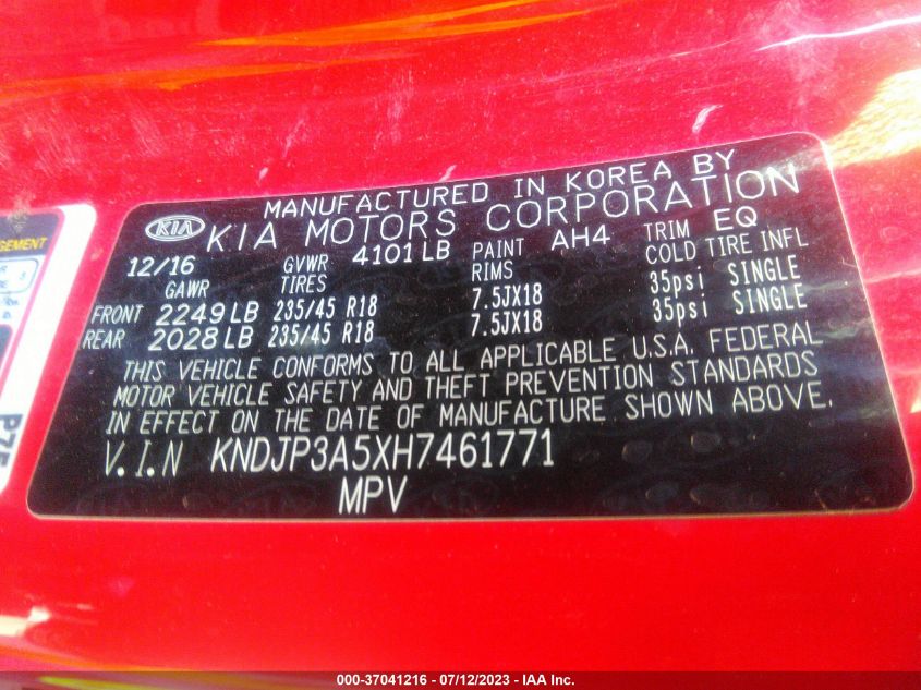 2017 KIA SOUL + - KNDJP3A5XH7461771