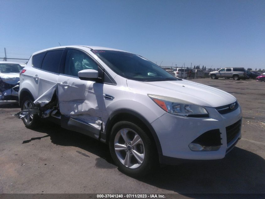 2015 FORD ESCAPE SE - 1FMCU0G79FUA52681