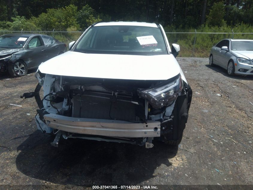2022 TOYOTA RAV4 XLE - 2T3W1RFV5NC197587