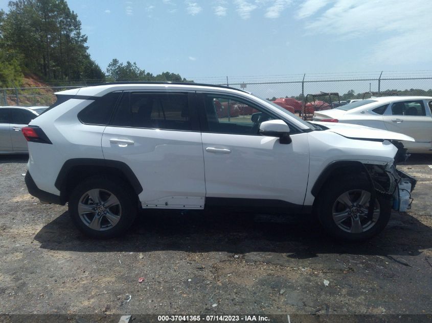 2022 TOYOTA RAV4 XLE - 2T3W1RFV5NC197587