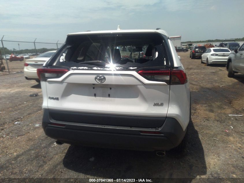 2022 TOYOTA RAV4 XLE - 2T3W1RFV5NC197587
