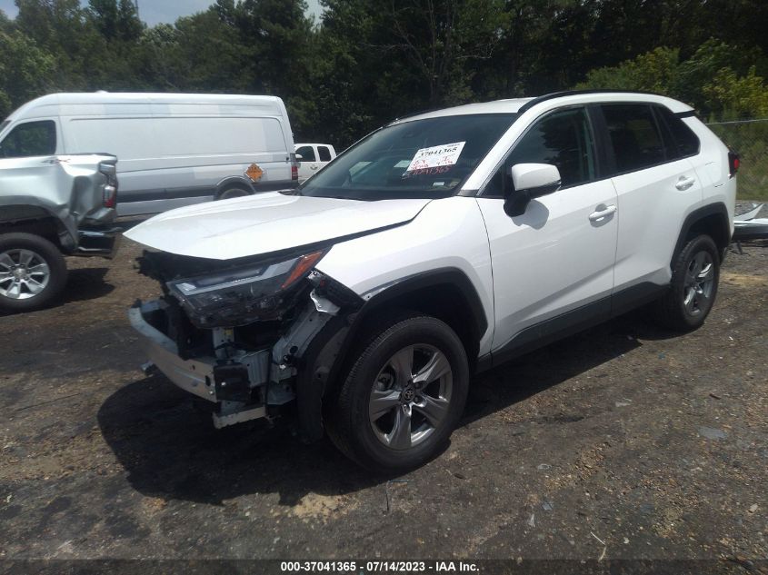 2022 TOYOTA RAV4 XLE - 2T3W1RFV5NC197587