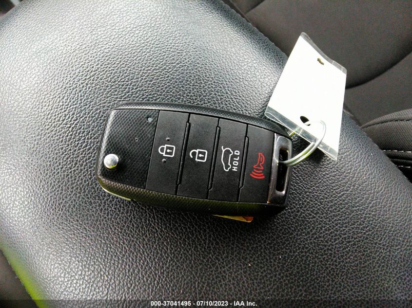 2017 KIA SOUL BASE - KNDJN2A27H7883129