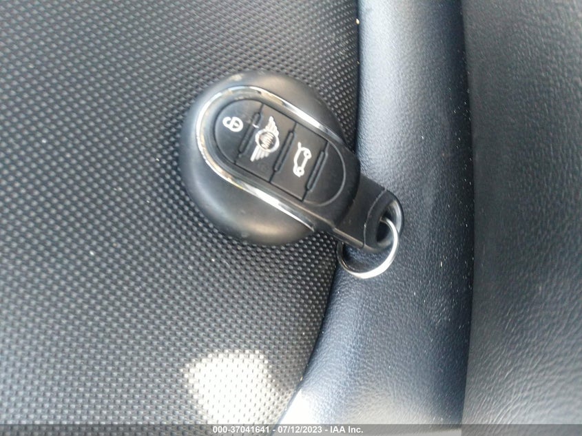 VIN WMZYW3C00L3L00459 2020 MINI COUNTRYMAN COOPER