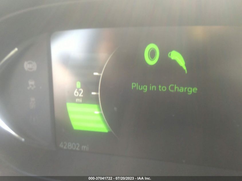 2021 CHEVROLET BOLT EV LT - 1G1FY6S01M4105205