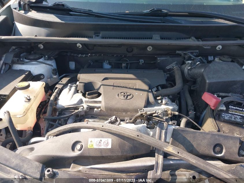 2018 TOYOTA RAV4 LE - 2T3BFREV0JW849204