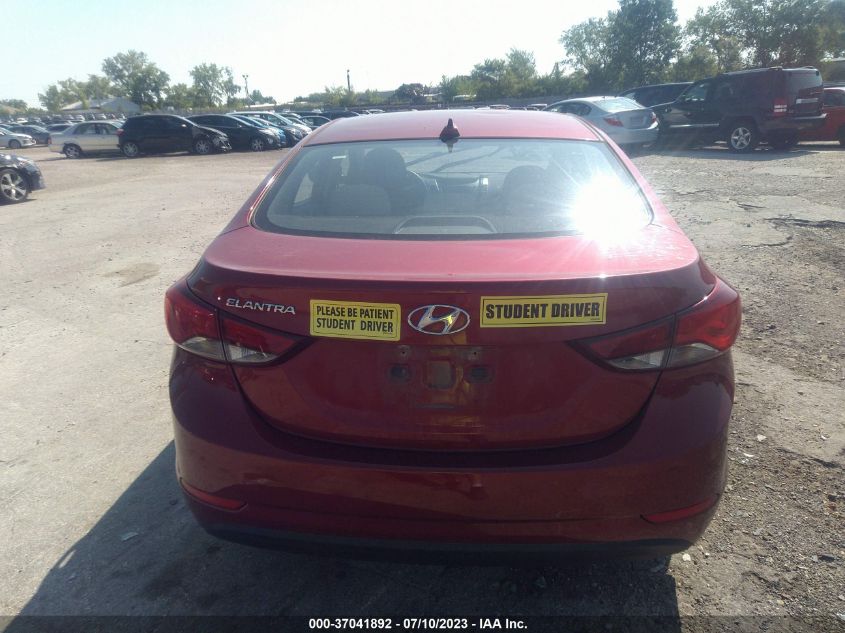 2016 HYUNDAI ELANTRA SE - 5NPDH4AE6GH797363