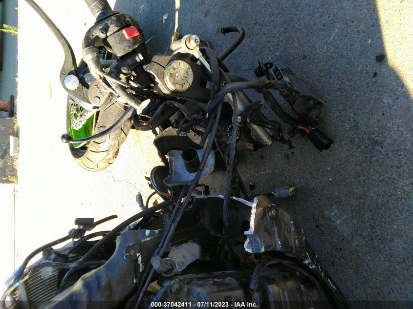 2012 KAWASAKI ZX600 R JKAZX4R17CA036654