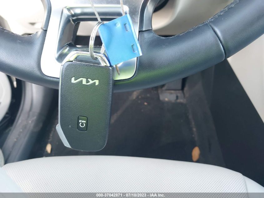 2023 KIA SPORTAGE EX - 5XYK33AF3PG068561
