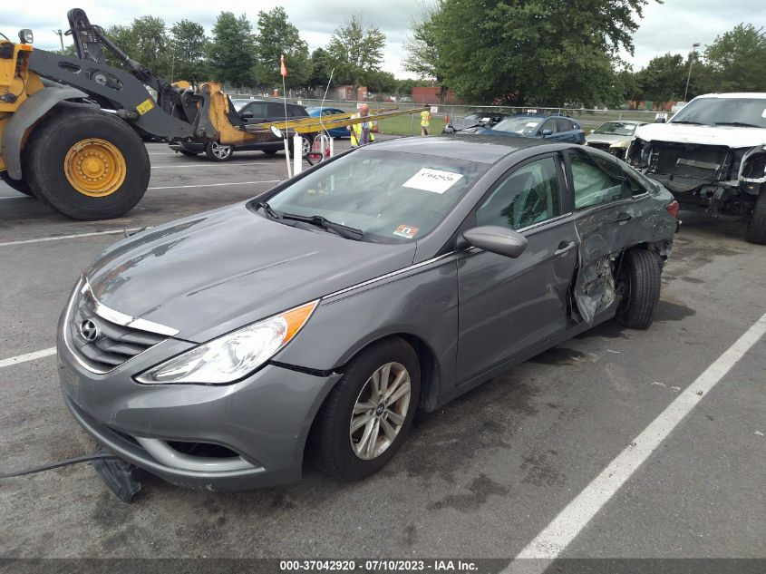 2013 HYUNDAI SONATA GLS PZEV - 5NPEB4AC6DH778733