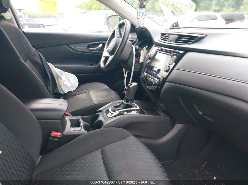 VIN KNMAT2MV6KP538841 2019 NISSAN ROGUE S/SV