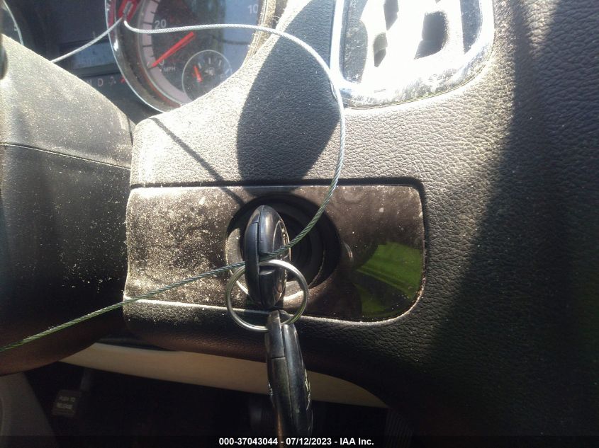 2013 DODGE GRAND CARAVAN SXT - 2C4RDGCG0DR608738