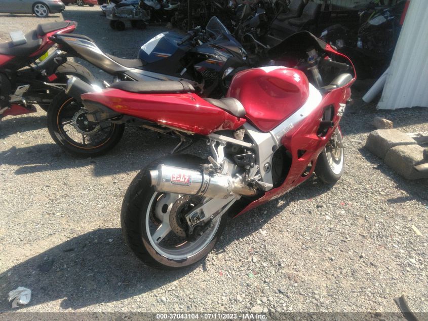 2002 SUZUKI GSX-R750 - JS1GR7HA022102328