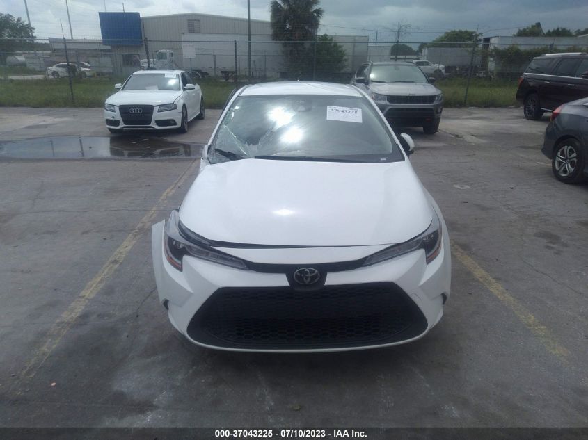 2022 TOYOTA COROLLA LE - JTDEPMAE7N3018312