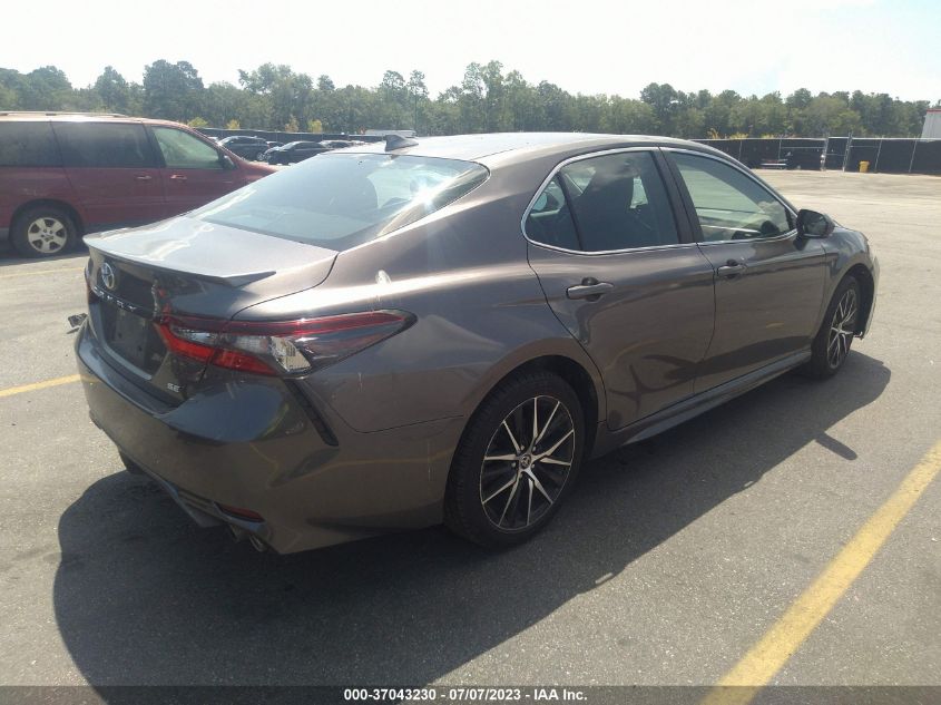 2022 TOYOTA CAMRY SE - 4T1G11AK2NU674213