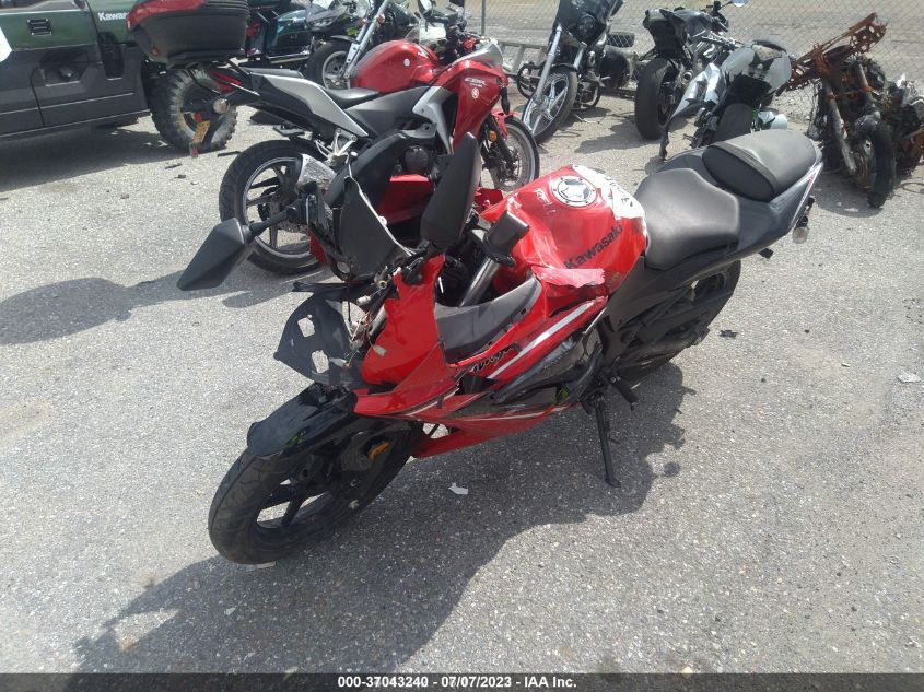 2012 KAWASAKI EX250 J JKAEXMJ1XCDAB7751