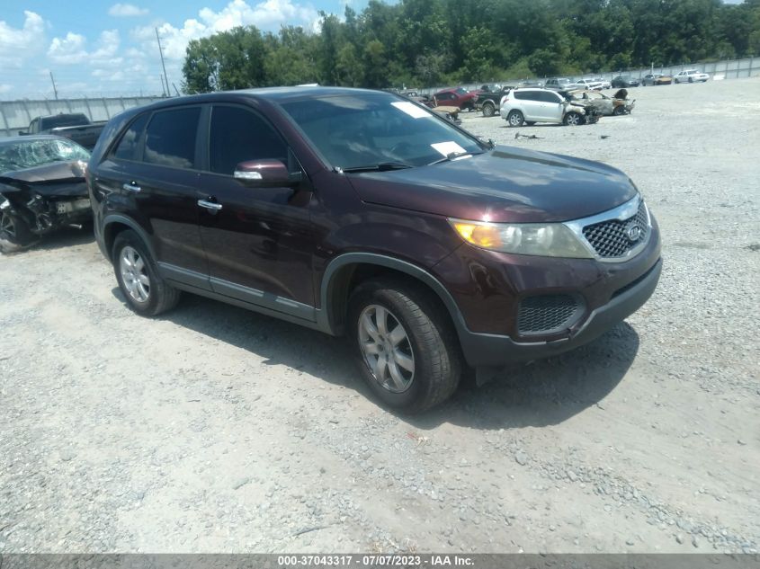 2013 KIA SORENTO LX - 5XYKT3A10DG376559