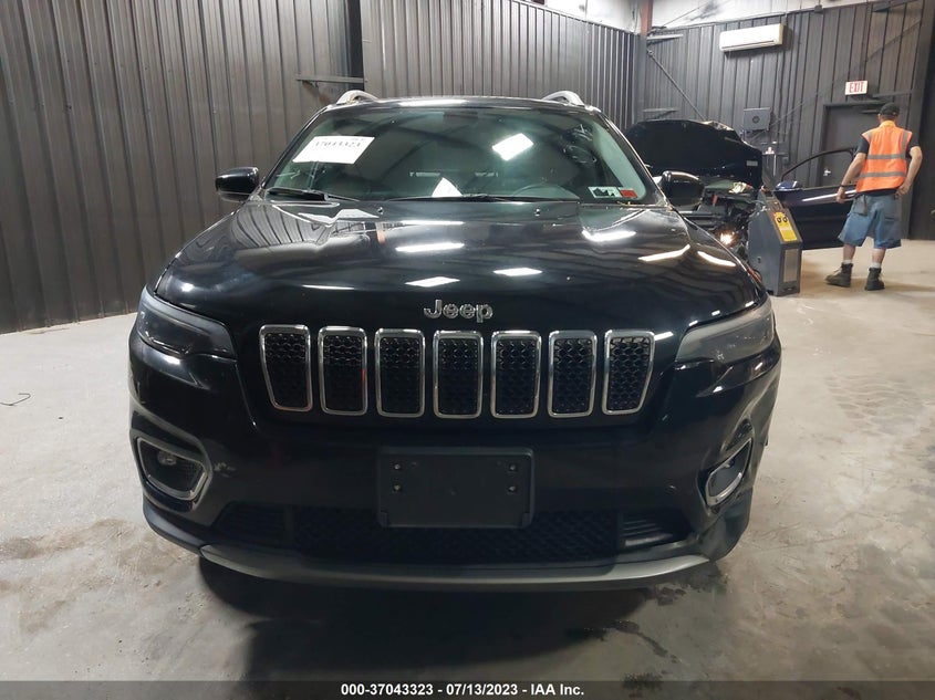 VIN 1C4PJMDX8KD368304 2019 JEEP CHEROKEE LIMITED