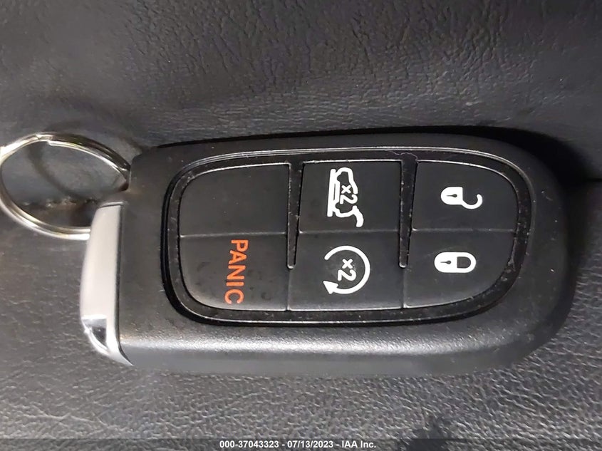 VIN 1C4PJMDX8KD368304 2019 JEEP CHEROKEE LIMITED