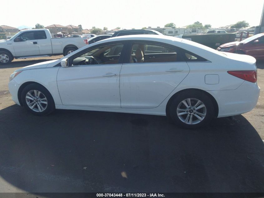 2013 HYUNDAI SONATA GLS - 5NPEB4AC0DH738437
