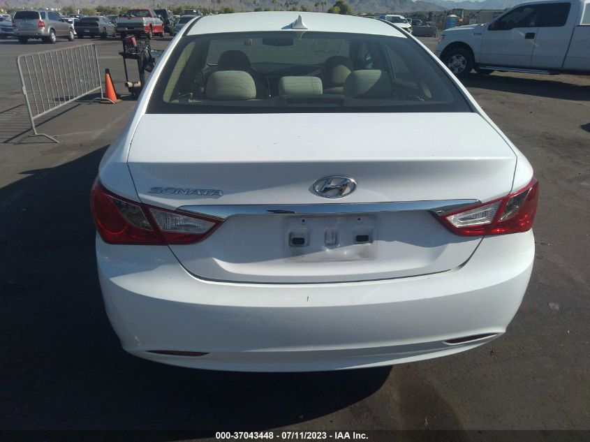 2013 HYUNDAI SONATA GLS - 5NPEB4AC0DH738437