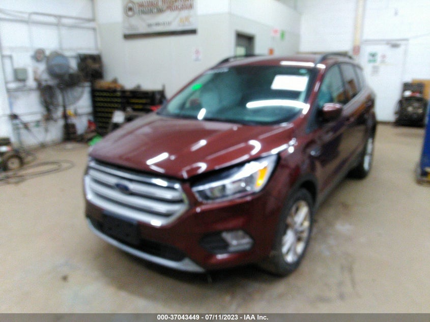 VIN 1FMCU0GD4JUB07052 2018 FORD ESCAPE SE