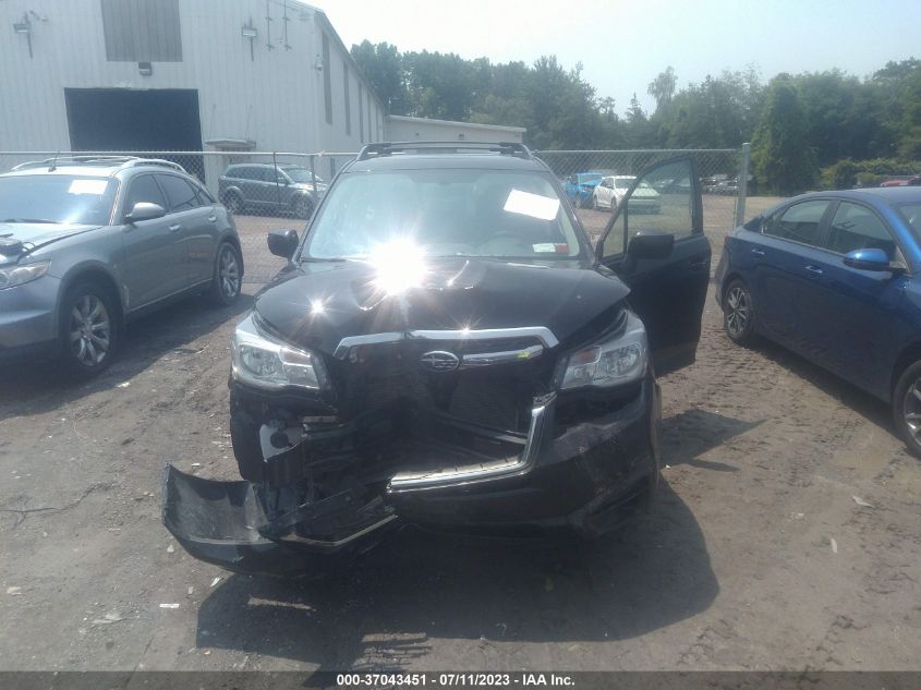 2017 SUBARU FORESTER PREMIUM - JF2SJAEC0HH402257