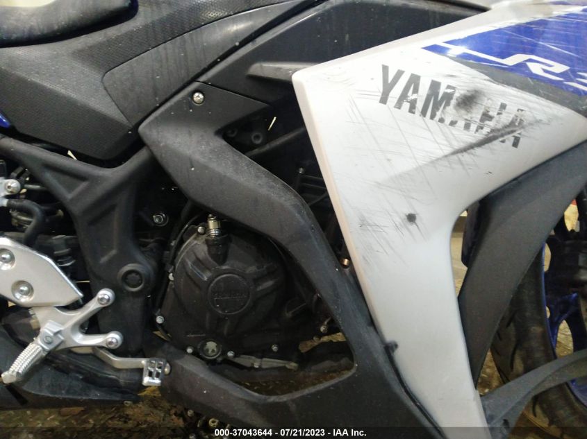 2015 YAMAHA YZFR3 MH3RH06Y7FK003117