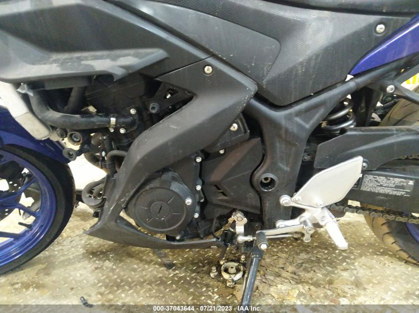 2015 YAMAHA YZFR3 MH3RH06Y7FK003117