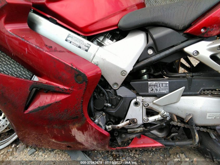 2007 HONDA VFR800 JH2RC46117M900082