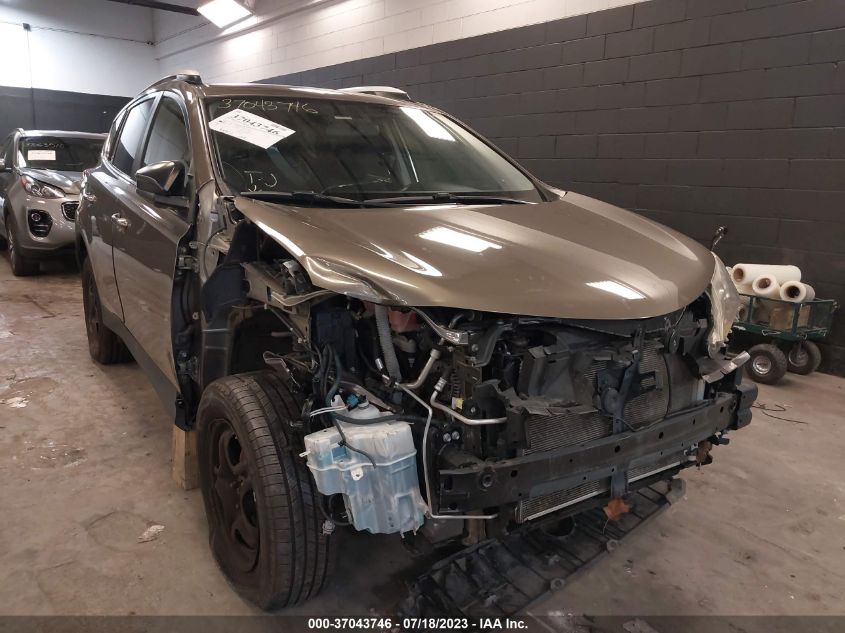 2015 TOYOTA RAV4 LE - JTMBFREV8FD118508
