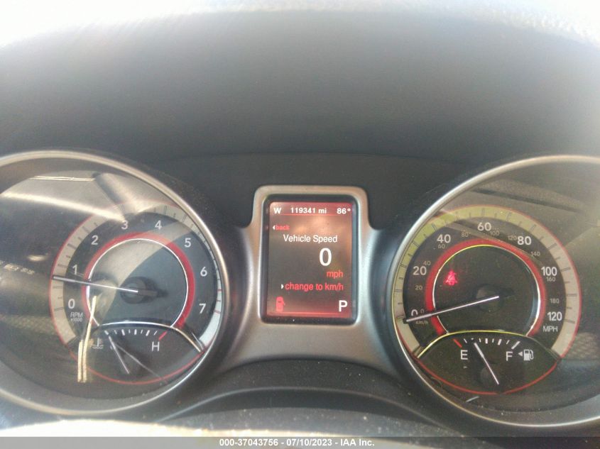 2018 DODGE JOURNEY CROSSROAD - 3C4PDDGG4JT184571