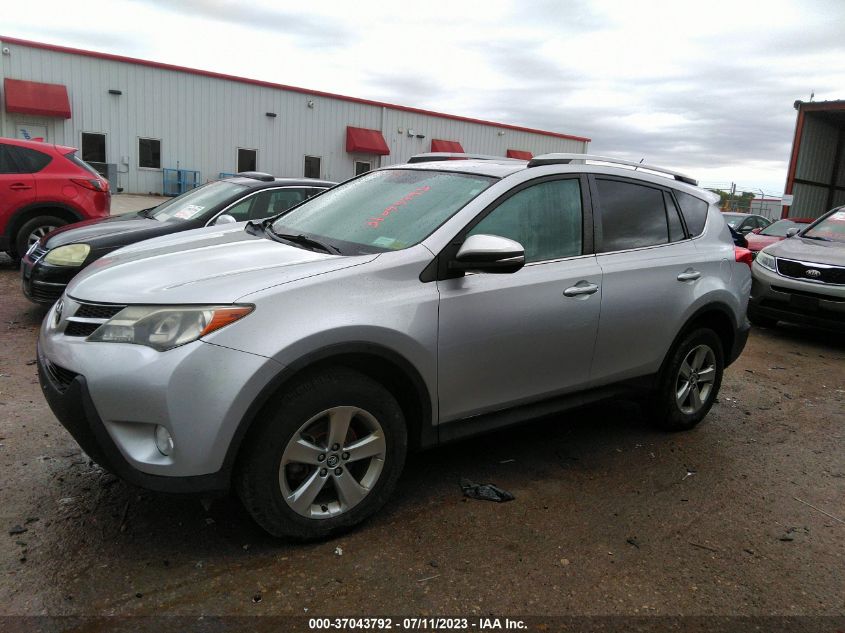 2015 TOYOTA RAV4 XLE - 2T3RFREV6FW314612