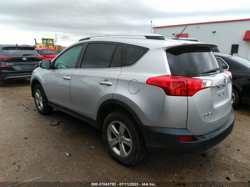 2015 TOYOTA RAV4 XLE - 2T3RFREV6FW314612