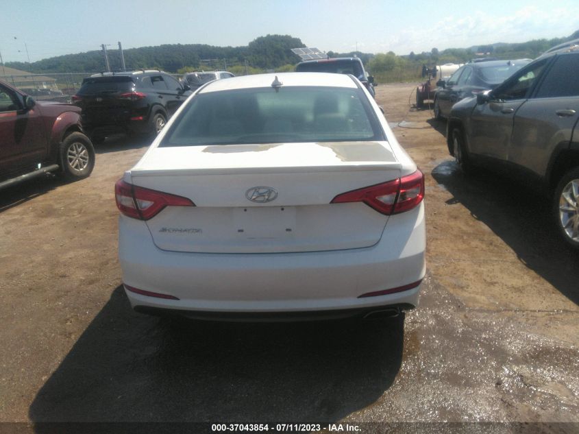 2015 HYUNDAI SONATA 2.4L SE - 5NPE24AF8FH172508