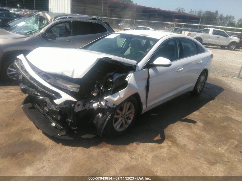 2015 HYUNDAI SONATA 2.4L SE - 5NPE24AF8FH172508