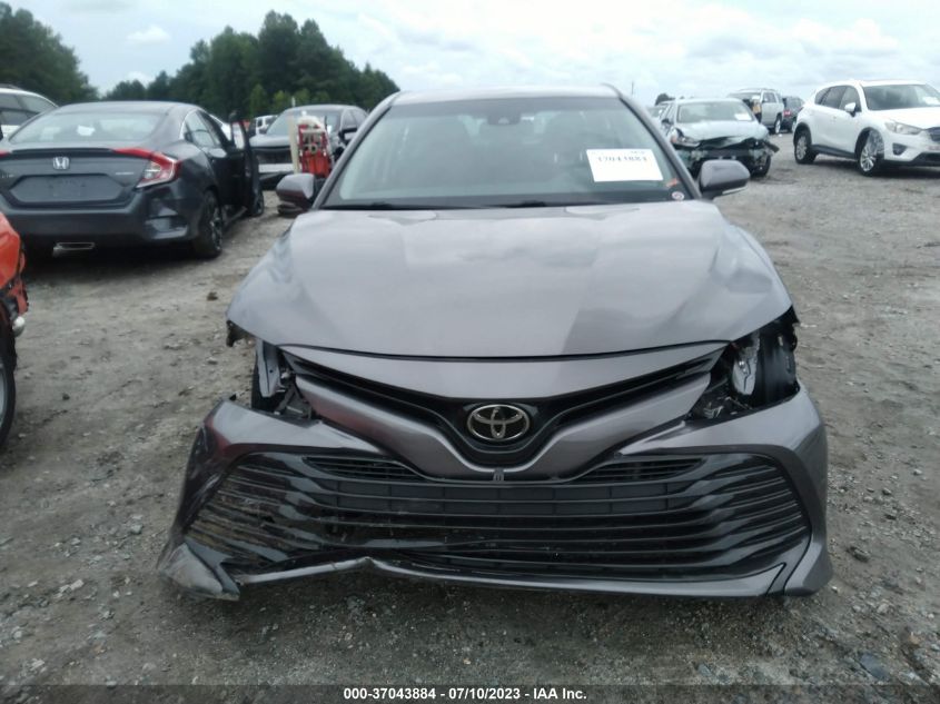 2018 TOYOTA CAMRY LE/SE/XLE/L - 4T1B11HK3JU528722