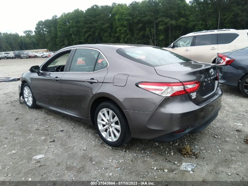 2018 TOYOTA CAMRY LE/SE/XLE/L - 4T1B11HK3JU528722