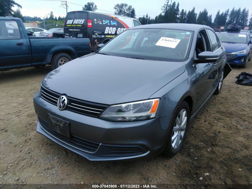 2013 VOLKSWAGEN JETTA SEDAN SE W/CONVENIENCE - 3VWDP7AJ5DM437778