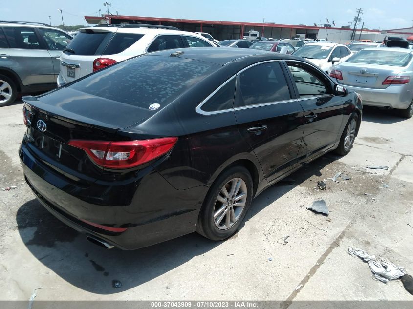 2015 HYUNDAI SONATA 2.4L SE - 5NPE24AFXFH013666