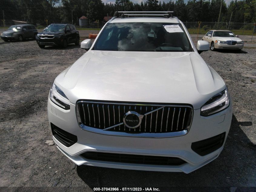 2022 VOLVO XC90 MOMENTUM - YV4A22PK8N1851883