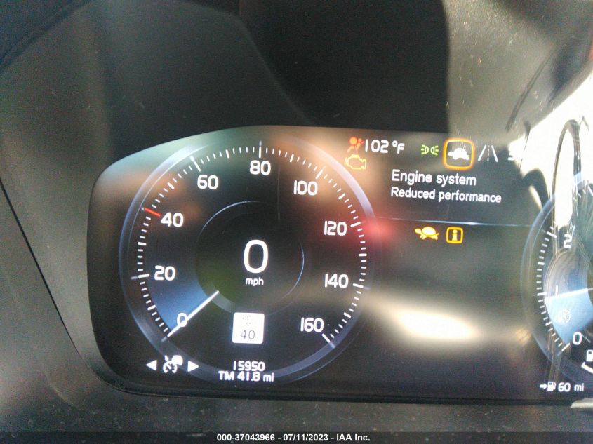 2022 VOLVO XC90 MOMENTUM - YV4A22PK8N1851883