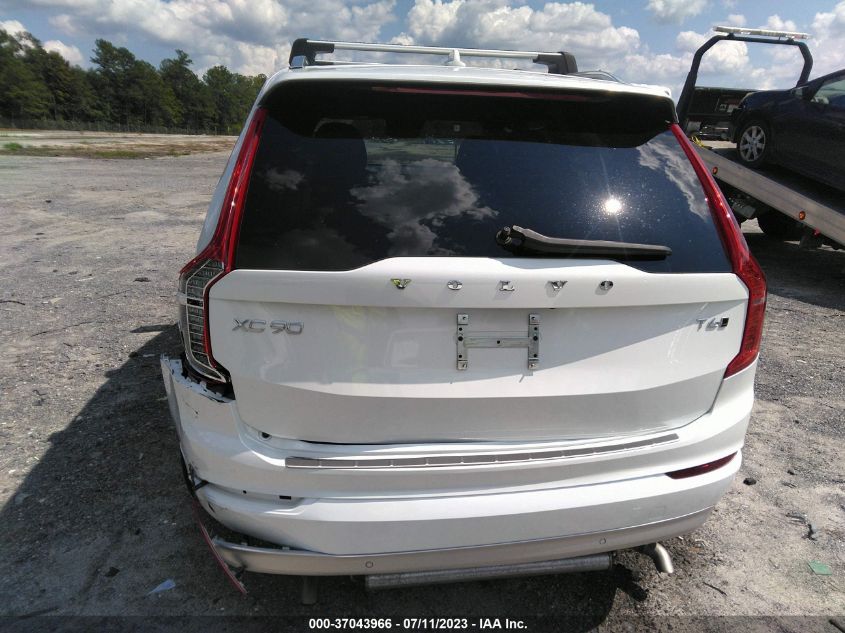 2022 VOLVO XC90 MOMENTUM - YV4A22PK8N1851883