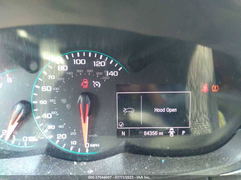 VIN 3GNCJLSBXJL170792 2018 CHEVROLET TRAX LT