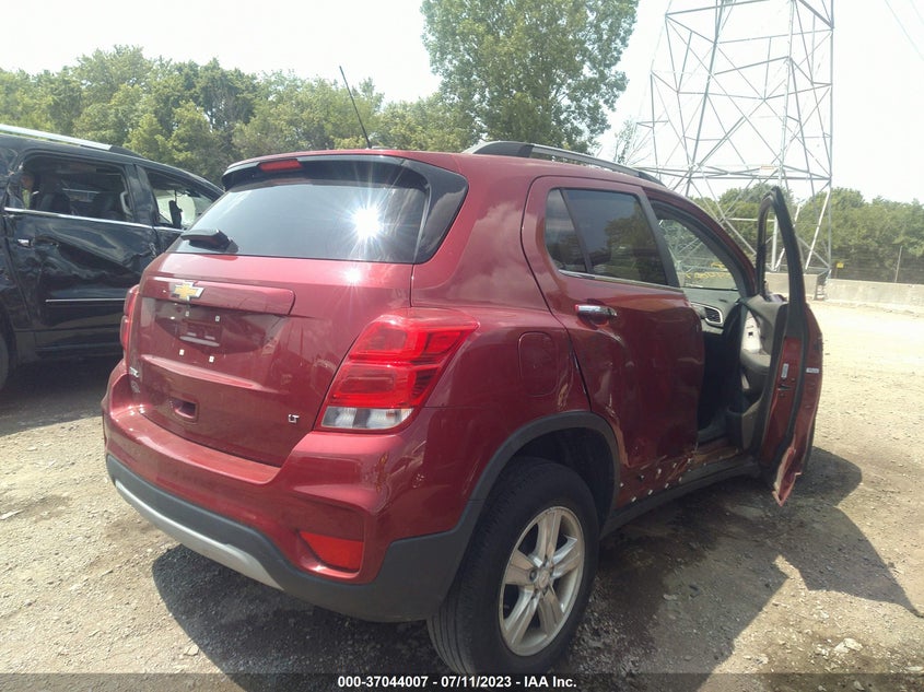 VIN 3GNCJLSBXJL170792 2018 CHEVROLET TRAX LT