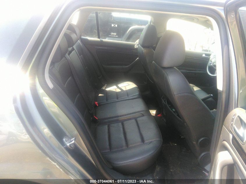 2014 VOLKSWAGEN JETTA SPORTWAGEN TDI - 3VWPL7AJ7EM600692