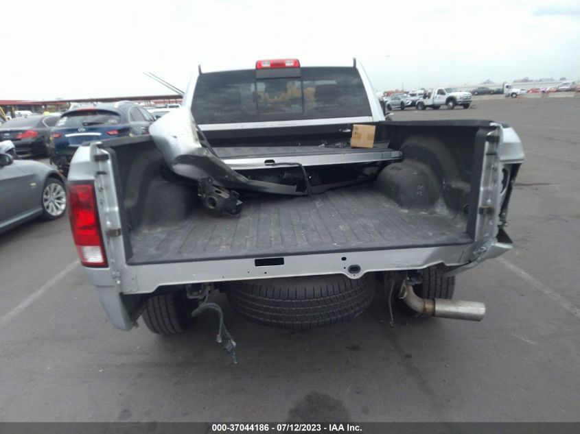 2016 RAM 1500 EXPRESS - 3C6JR6AG7GG326125