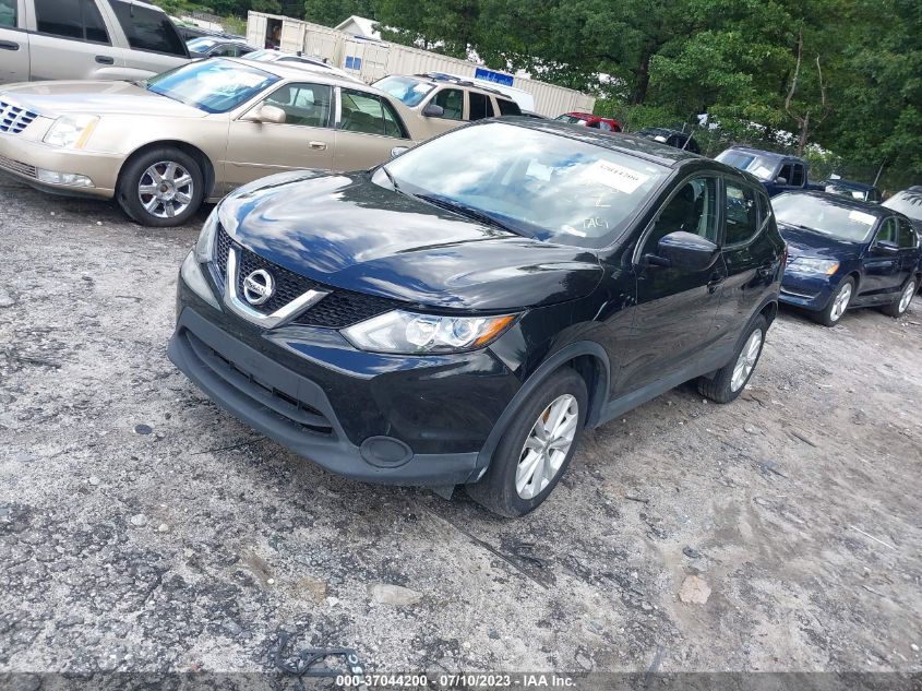2017 NISSAN ROGUE SPORT S - JN1BJ1CR4HW142854